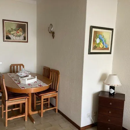 Mar No Horizonte - Seafront 2br With Balcony And Garage Portimao