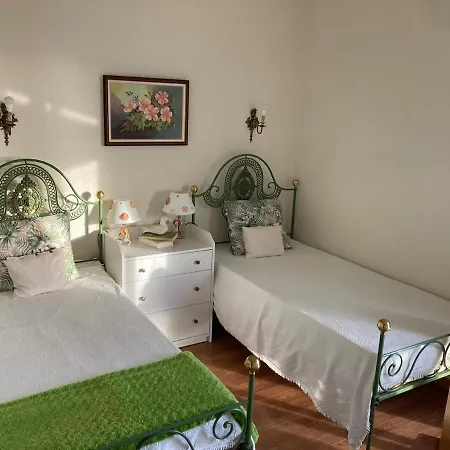 Mar No Horizonte - Seafront 2br With Balcony And Garage * Portimao