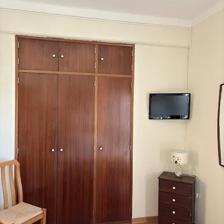 Mar No Horizonte - Seafront 2br With Balcony And Garage